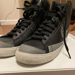 Nike Blazer Mid '77 Vintage 'Recycled Wool Pack - Black Electric Green'